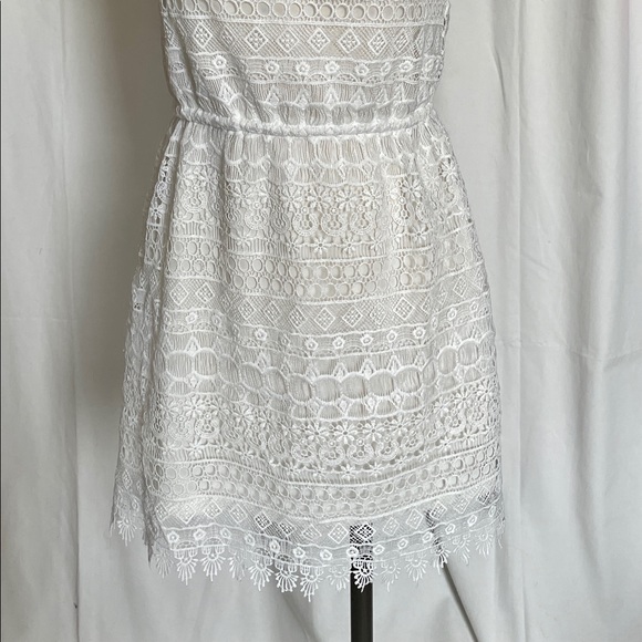 H&M Divided Med Crochet Lace Dress Adjustable - Picture 5 of 5